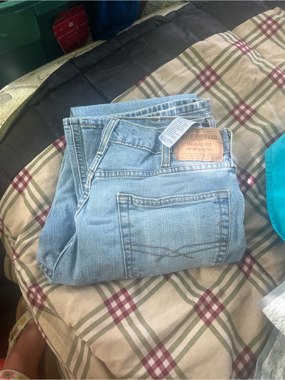 Levi's Signature Light Blue Jeans